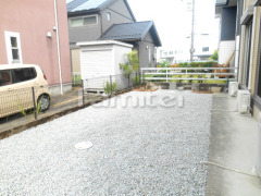 お庭 防犯砂利敷き バラス砕石