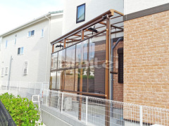 雨除け屋根 三協レボリュー1階 目隠しパネル 斜めカット