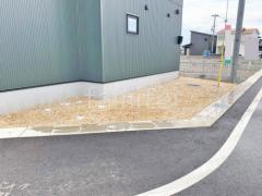 ジャミ敷き 防草シート加工